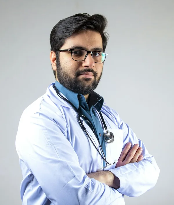 Dr. Rafael Menezes